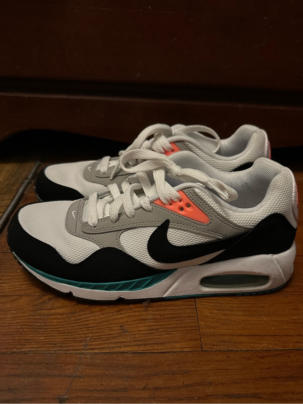 Nike correlate air max sneakers